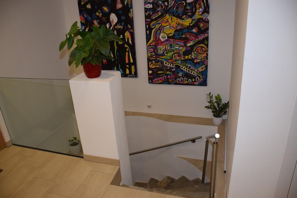 Appartement-Hotel Gh Zum Goldenen Schiff Enns Εξωτερικό φωτογραφία