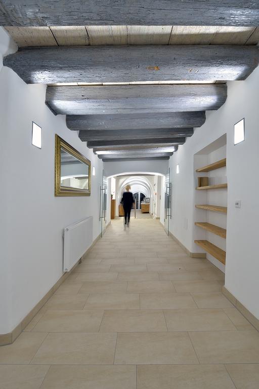 Appartement-Hotel Gh Zum Goldenen Schiff Enns Εξωτερικό φωτογραφία